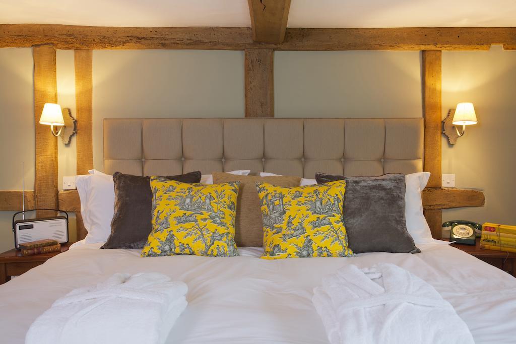 The Queen'S Inn Hawkhurst Zimmer foto