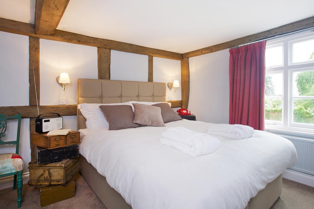 The Queen'S Inn Hawkhurst Zimmer foto